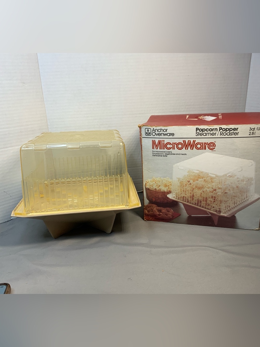 Vintage Anchor Ovenware Microwave Popcorn popper steamer roaster in original box